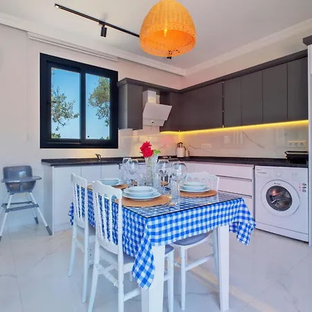 La Vitas Villa *